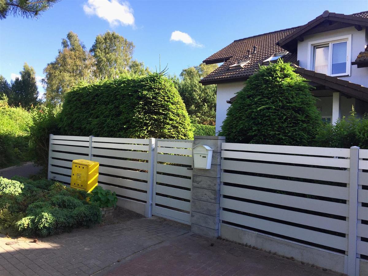 Szary Domek Apartamenty Ustka Exterior photo